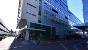 고려대학교구로병원장례식장 입구 전경