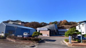 고전장례식장 입구 전경