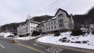 쉴낙원 경기장례식장 입구 전경