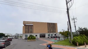 교원예움평택장례식장 입구 전경