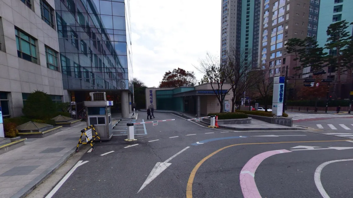 국민건강보험 일산병원장례식장 입구 전경