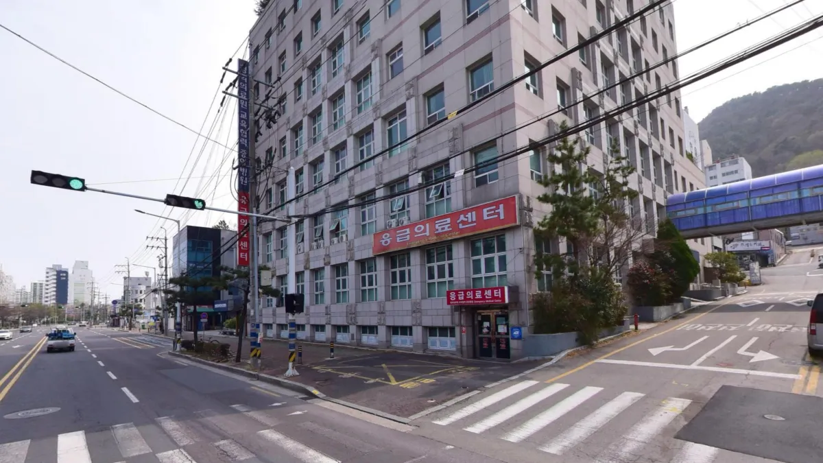 김해중앙병원장례식장 입구 전경