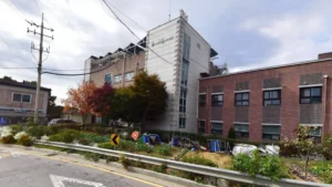 교하장례식장 입구 전경