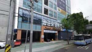 황금요양병원장례식장 입구 전경