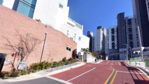 동창원장례식장 입구 전경