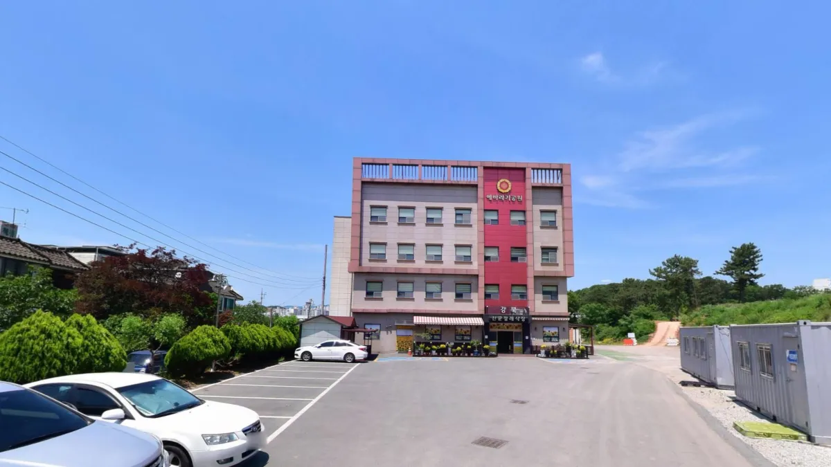 강북전문장례식장 입구 전경