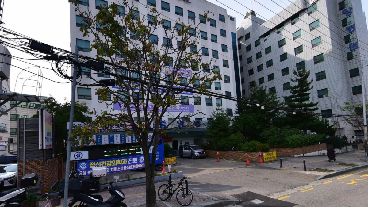 수원중앙병원장례식장 입구 전경