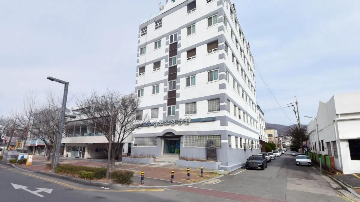 김해성모요양병원장례식장 입구 전경