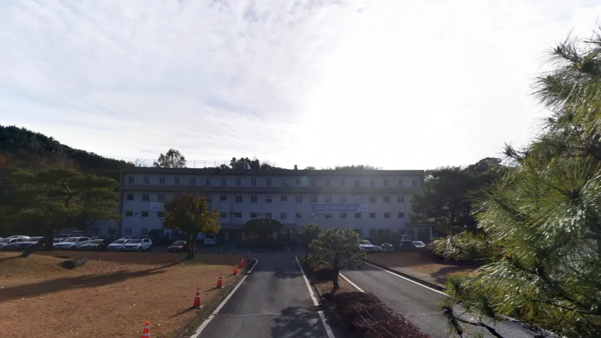 하동우리들병원장례식장 입구 전경