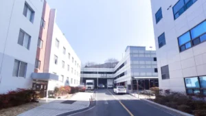 성균관대학교 삼성창원병원장례식장 입구 전경