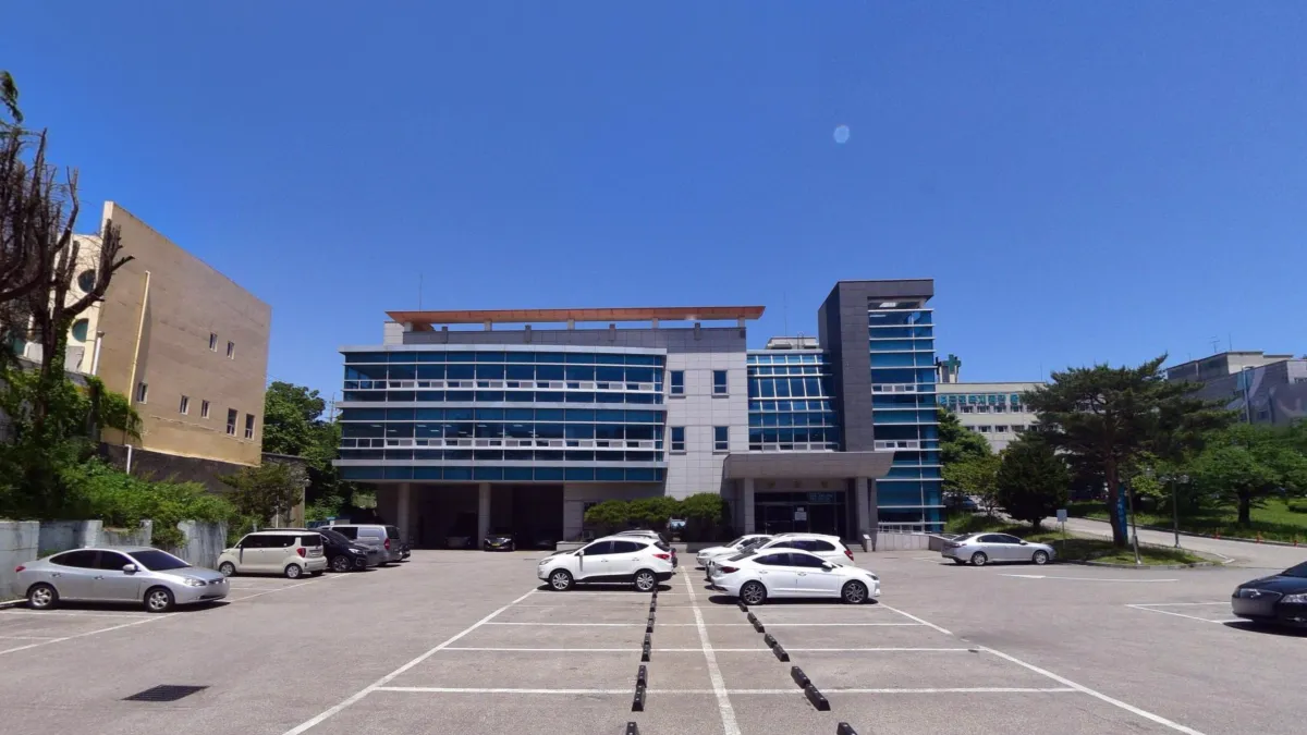 동해병원장례식장 입구 전경