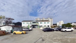 진도군산림조합직영추모관장례식장 입구 전경