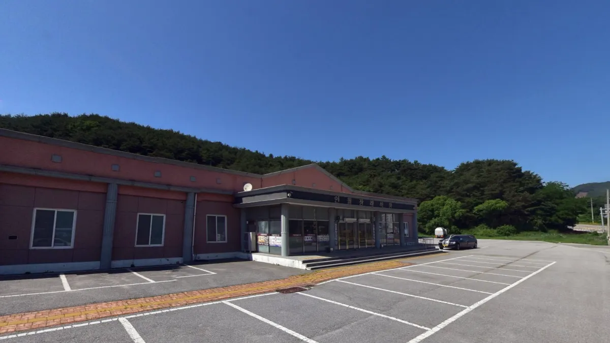 인월장례식장 입구 전경