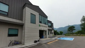 산청장례식장 입구 전경