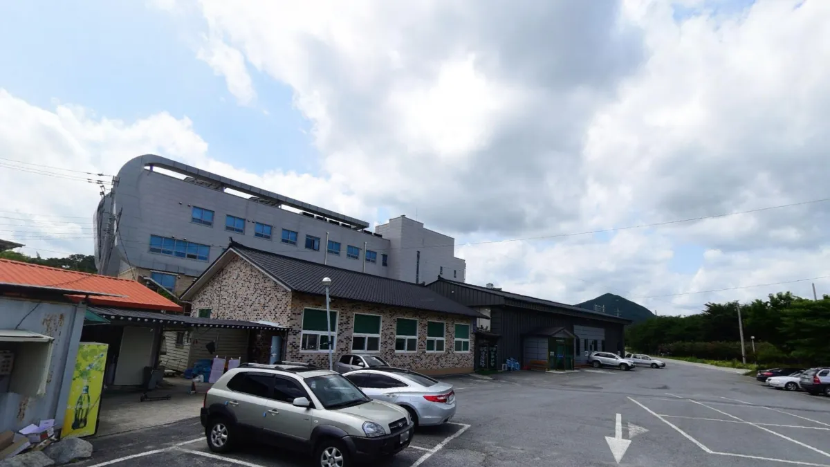 순창현대장례식장 입구 전경