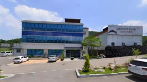 산청경호장례식장 입구 전경